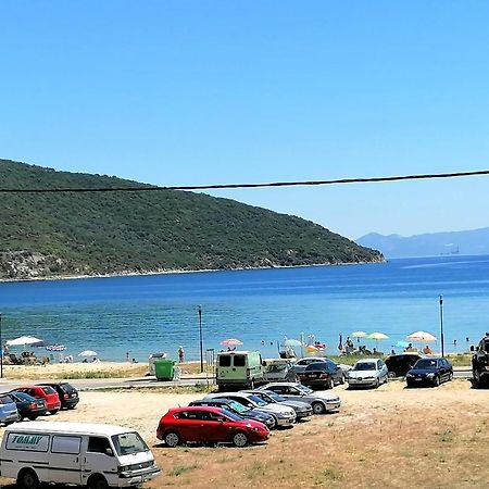Myrsini'S Sea View Apartment Nea Peramos (Macedonia) Exterior foto