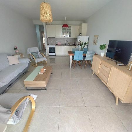 Myrsini'S Sea View Apartment Nea Peramos (Macedonia) Exterior foto